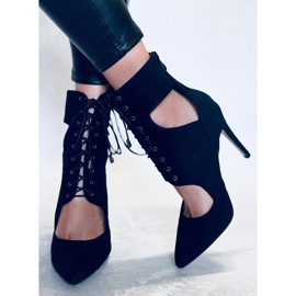 Holínky vystřižené na špendlíku Demi Nero černý 1