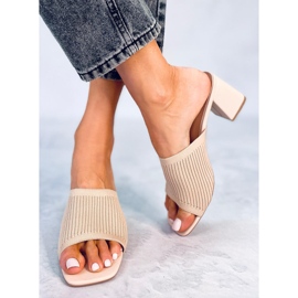 Greet Béžové sandály na podpatku béžový 2