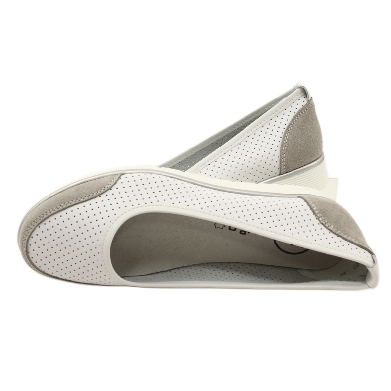 Dámské prolamované kožené balerínky Filippo Dp4524/23 bílé bílý 4