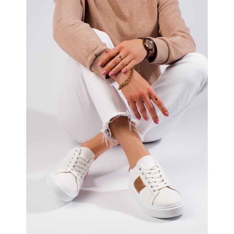 Bílé dámské tenisky na platformě Shelovet bílý 1