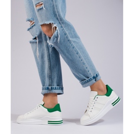 Bílé sportovní boty tenisky na platformě Shelovet bílý 2