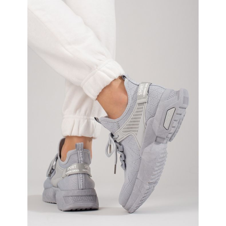 Šedé prolamované tenisky Shelovet pro ženy šedá 2