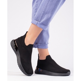 Lehké černé textilní sportovní boty Shelovet černá 2