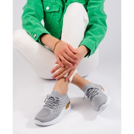 Šedé prolamované tenisky od Shelovet šedá 1