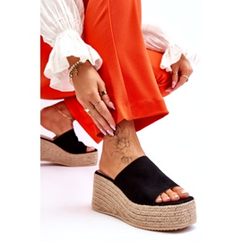 FS1 Dámské pantofle na klínu a platformě černé Ysabel černá 5