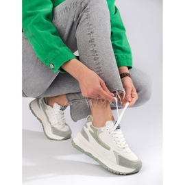 Dámské tenisky na silné podrážce Shelovet bílé bílý 1