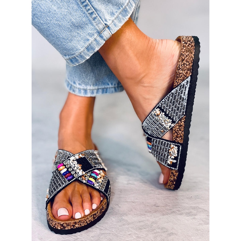 BM Korkové sklíčka Rezai Černé korálky černá 1