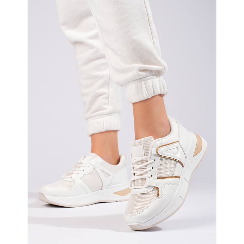 Dámské bílé tenisky na silné podrážce Shelovet bílý 1