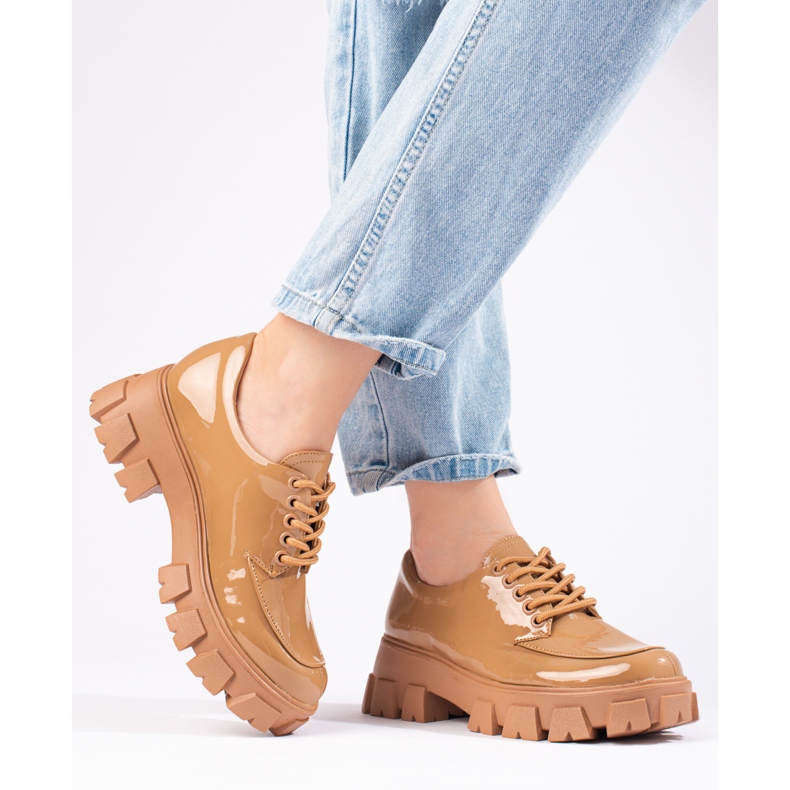 Shelovet béžové šněrovací boty béžový 1