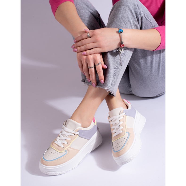 Pestrobarevné tenisky na silné platformě Shelovet béžový 2 Pestrobarevné tenisky na silné platformě Shelovet béžový 2