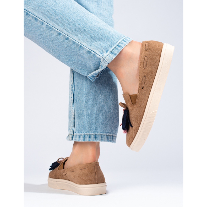 Hnědé semišové slip-on slip-on se střapci Shelovet béžový 1