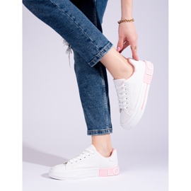 Klasické bílé sportovní boty Shelovet bílý 1