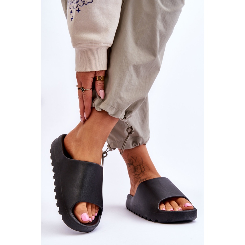 PS1 Módní pantofle na platformě Black Estella černá 2