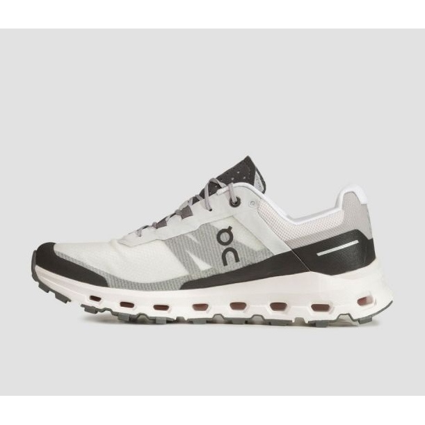 Běžecké boty On Running Cloudvista W 6499058 bílý 1