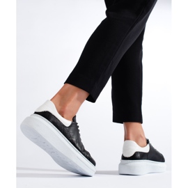 Černé klasické dámské sportovní boty značky T.Sokolski černá 1