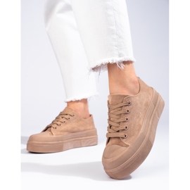 Semišové tenisky na vysoké platformě v béžové barvě Shelovet béžový 1
