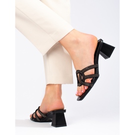 Dámské elegantní černé pantofle Shelovet na sloupku černá 2