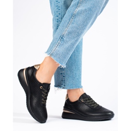 Prolamované kožené boty na klínku Shelovet černá 1