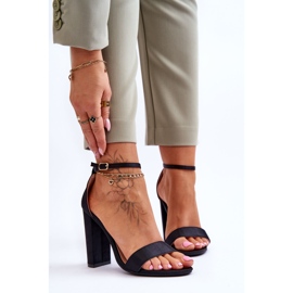 Saténové sandály na vysokém podpatku černé Linsy černá 1