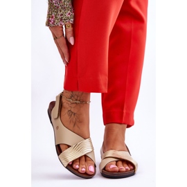 Lemar Zlaté a béžové kožené sandály Addison na suchý zip béžový 1