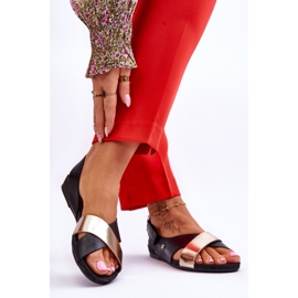 Lemar Kožené Sandály S černou A Zlatou Addison černý 2