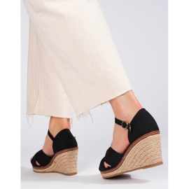 Černé espadrilkové sandály na klínku Shelovet černý 2