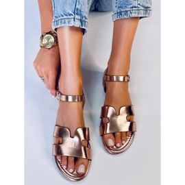 Dámské sandály Forney Champagne zlatý 1