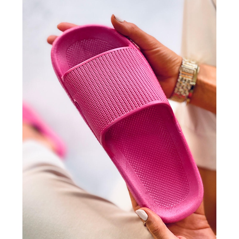 BM Poduškové pantofle Yang Fuchsia růžový 1