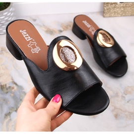 Dámské elegantní černé pantofle na podpatku Jezzi ASA214-1 černá 1