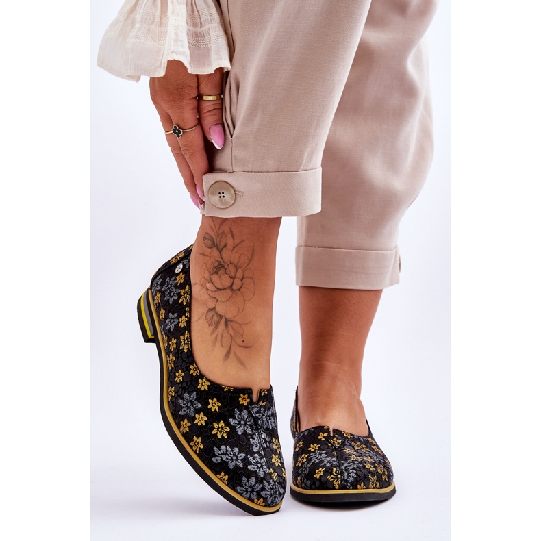 Kožené boty Maciejka Yellow Flowers 05035-38 Black černá 1 Kožené boty Maciejka Yellow Flowers 05035-38 Black černá 1