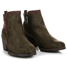 Kylie Kozačky s etnickým vzorem zelený 2