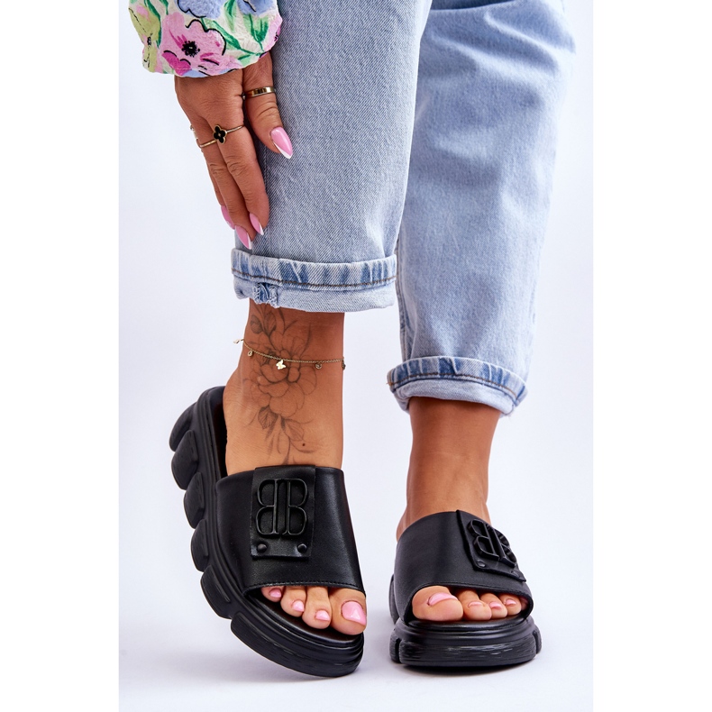 Vinceza Dámské pantofle na platformě s ozdobou Black Monroe černá 1