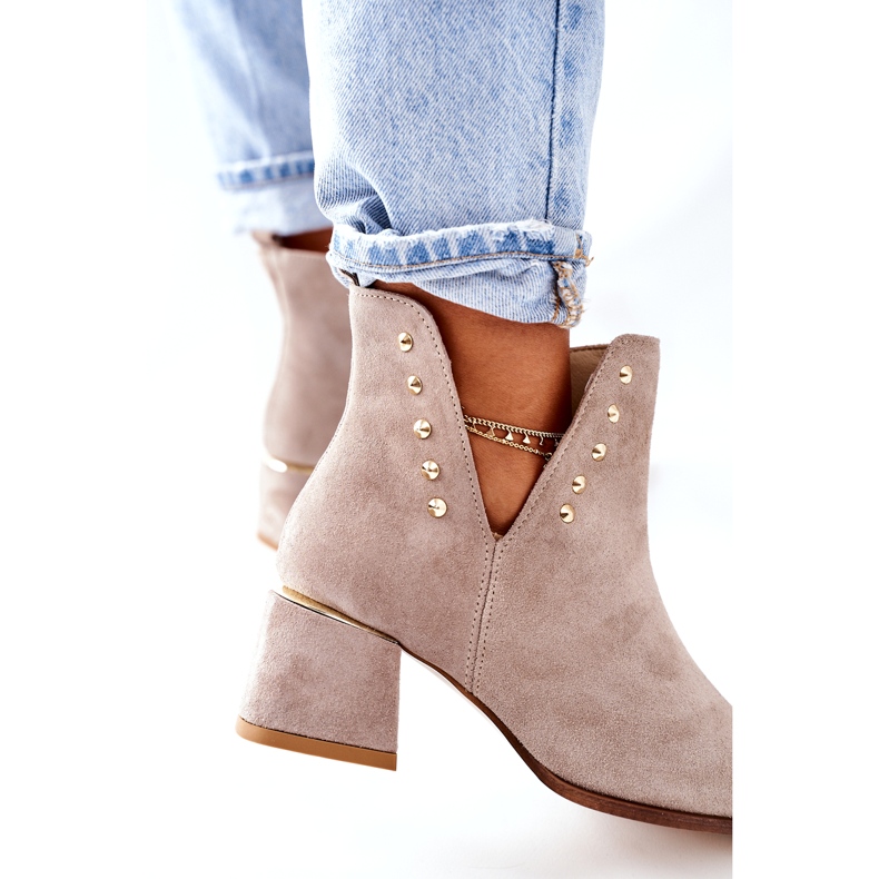 Lewski Shoes Dámské semišové kozačky s výřezy Lewski Cappuccino 3074 / B béžový 3 Lewski Shoes Dámské semišové kozačky s výřezy Lewski Cappuccino 3074 / B béžový 3