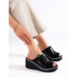 Dámské černé pantofle Shelovet na klínku černá 1