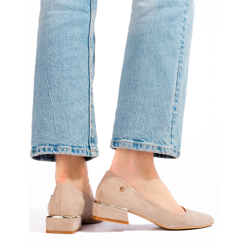 Dámské béžové semišové baleríny na nízkém podpatku značky Vinceza béžový 1