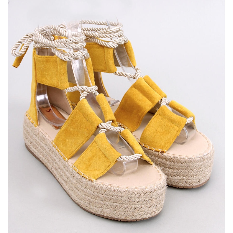 BM Žluté espadrilkové sandály Rivera žluť 1