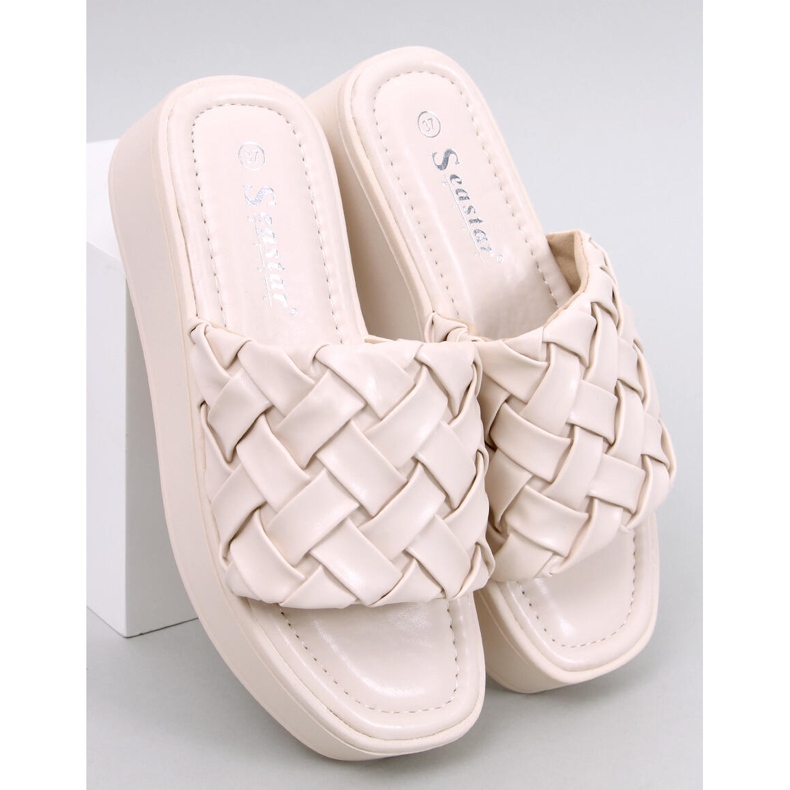 BM Béžové sandály na klínku Inaba béžový 1