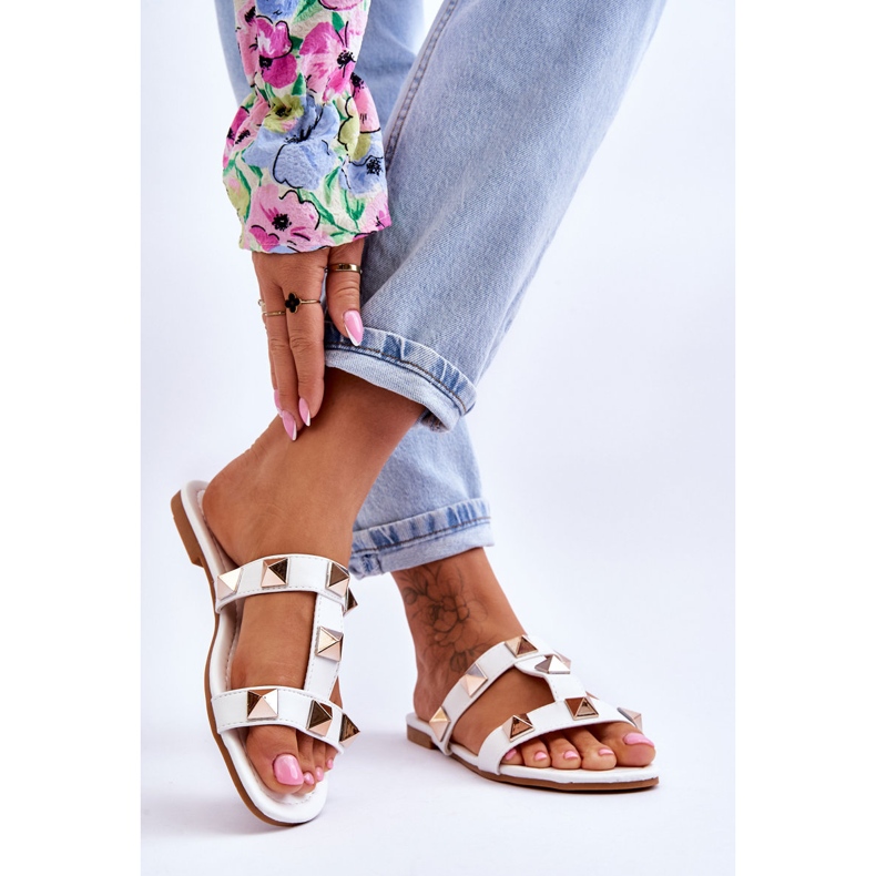 Dámské sandály s velkými cvočky bílé Mercure bílý 2