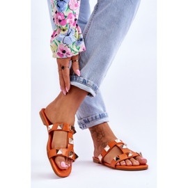 Oranžové dámské pantofle Mercure s velkými cvočky oranžový 2 Oranžové dámské pantofle Mercure s velkými cvočky oranžový 2