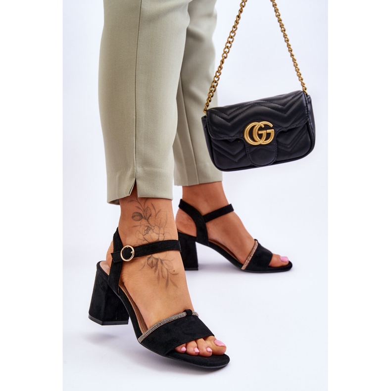 Dámské semišové sandály na nízkém podpatku černé Loredo černá 2