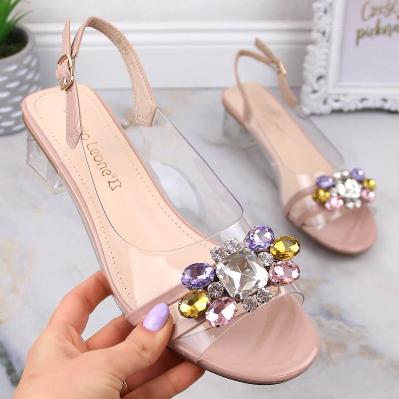 Transparentní sandály na nízkém podpatku s béžovými krystaly Sergio Leone SK047 1