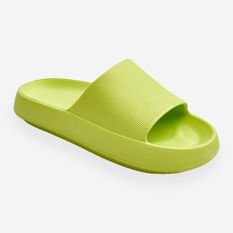 Módní lehké pantofle na masivní podrážce Lime Rebel zelená 1