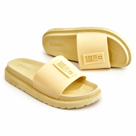 Dámské pantofle Big Star JJ274A305 Žluté žlutá 3