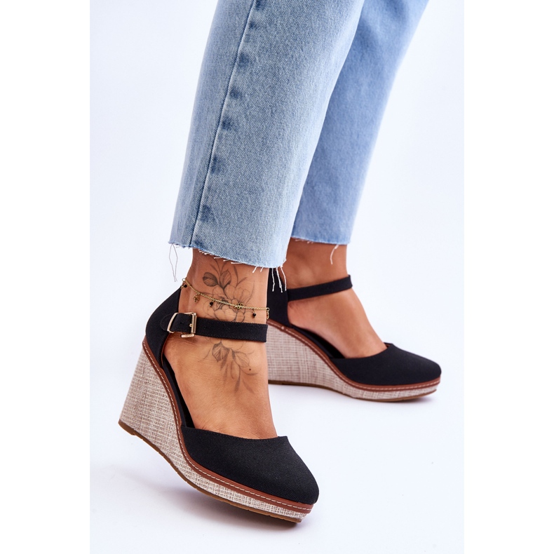 PS1 Dámské klasické sandály na klínu Black Malani černá 2