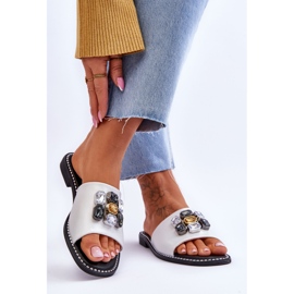 Dámské pantofle s kamínky S.Barski KV-2775-31 bílo-stříbrná bílý 2