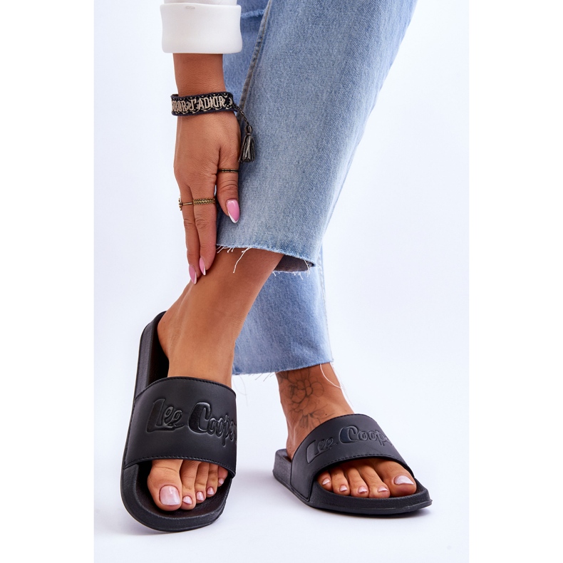 Dámské Lee Cooper LCW-23-42-1732 světlé pantofle černé černá 2 Dámské Lee Cooper LCW-23-42-1732 světlé pantofle černé černá 2