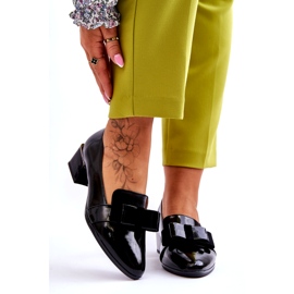 Vinceza Módní lakované lodičky s ozdobnou mašlí Shira Black černá 1