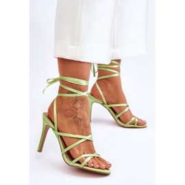 Dámské Sandály Vázané Na Zeleném Podpatku Meya zelená 2 Dámské Sandály Vázané Na Zeleném Podpatku Meya zelená 2