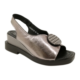 Sandály na klínu Gun Metal Filippo DS4469/23 hnědý 1 Sandály na klínu Gun Metal Filippo DS4469/23 hnědý 1