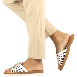 Módní dámské prolamované žabky se zirkony Filippo DK4621/23 WH White bílý 7